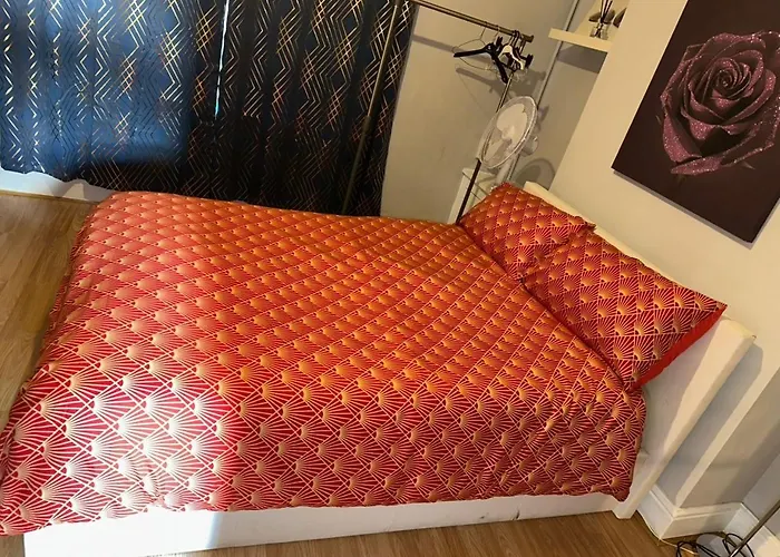 A Place To Stay In Kettering