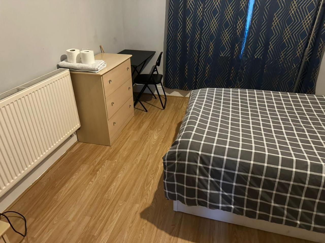 A Place To In * Kettering